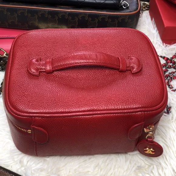 Auth CHANEL Red Caviar Leather Vanity with Holo and COA - Picture 2 of 4